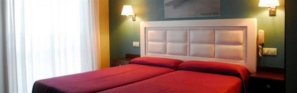 Evenia Olympic Palace 4*